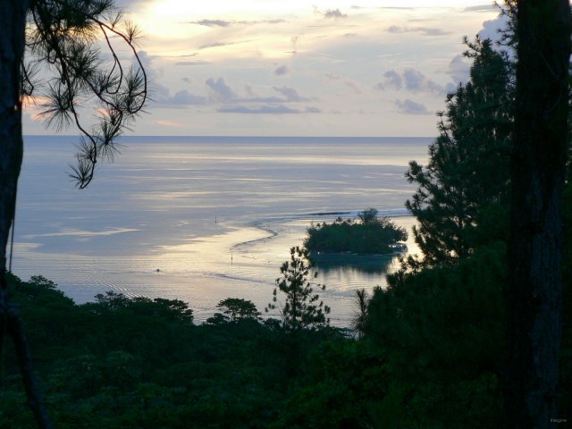50- La passe de Mirimiri au crepuscule 